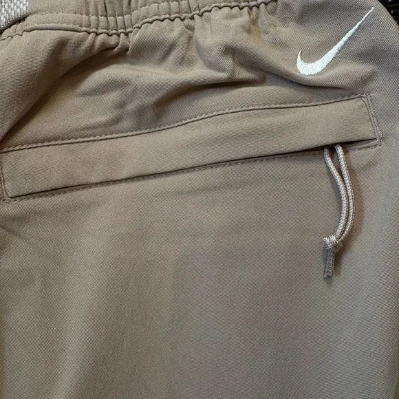 Nike ACG Olive/Tan Outdoor Belted Pants - Picture 5 of 6